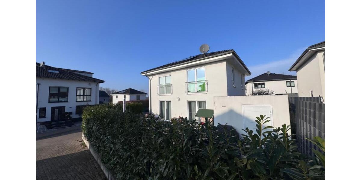 Einfamilienhaus Castrop-Rauxel Deinighausen - 4 Zimmer, 135 m&sup2;, 2.205&euro; | Angebot:24806023