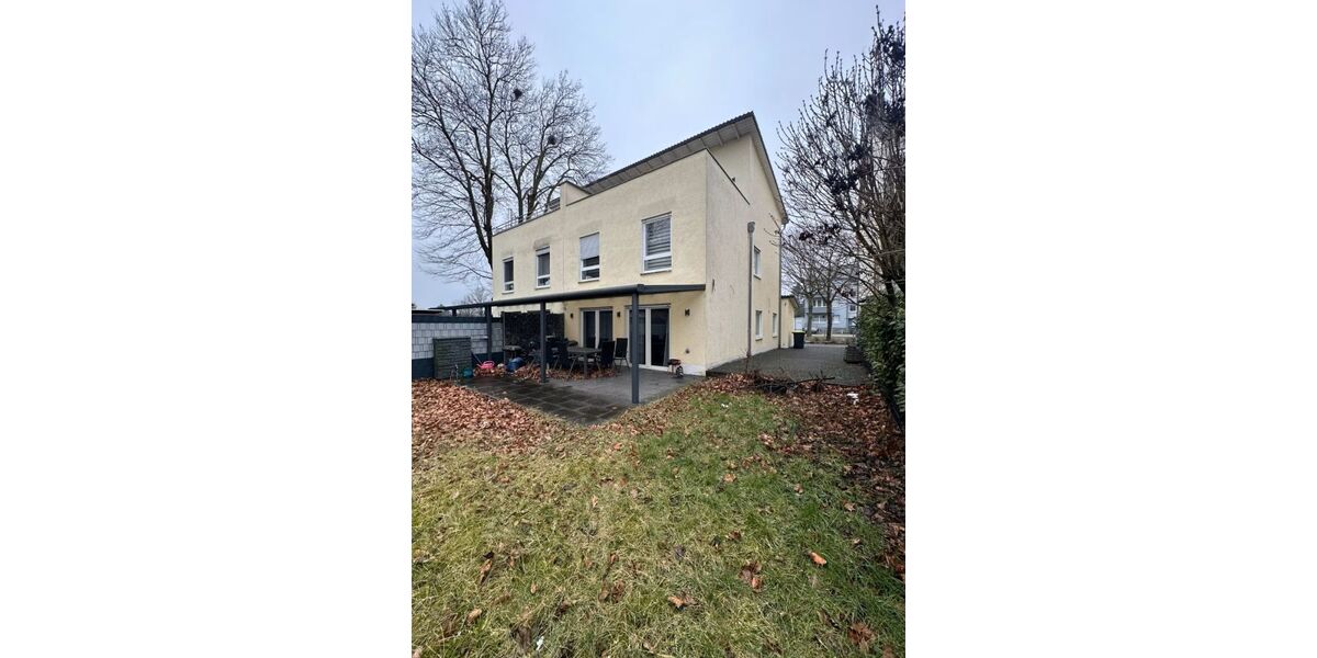 Provisionsfrei* Doppelhaushälfte mit überdachter Sonnenterrasse & Fußbodenheizung 5 zimmer