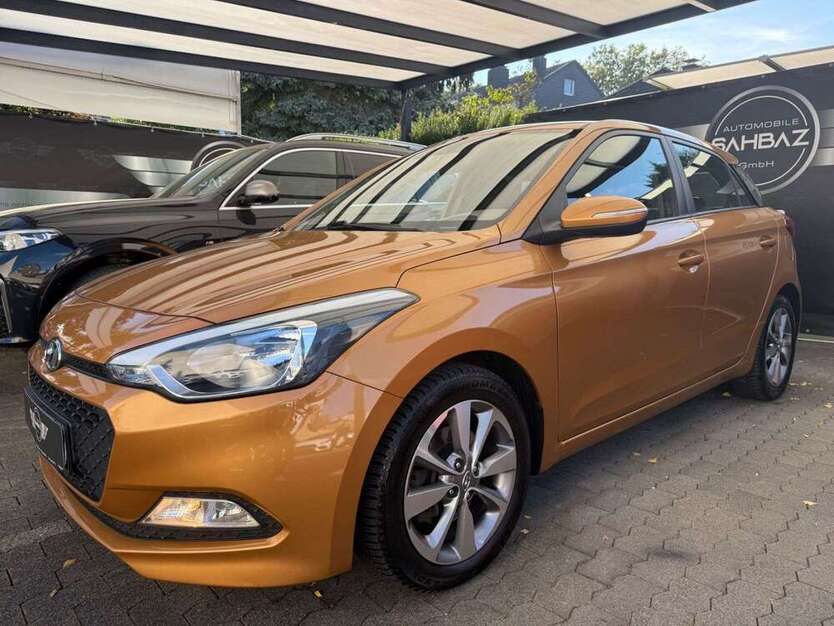Hyundai i20 82.000 km 7.900 € Herne 44649