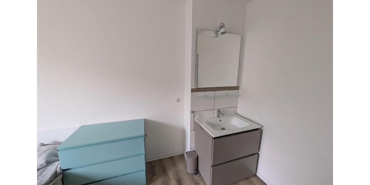 Etagenwohnung Bochum Laer - 1 Zimmer, 12 m&sup2;, 499&euro; | Angebot:24286237