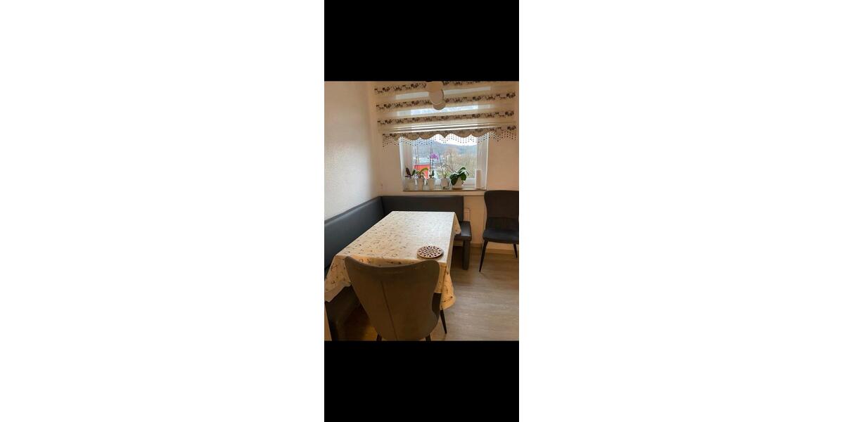Etagenwohnung Iserlohn - 4 Zimmer, 98 m&sup2;, 185.000&euro; | Angebot:27446894