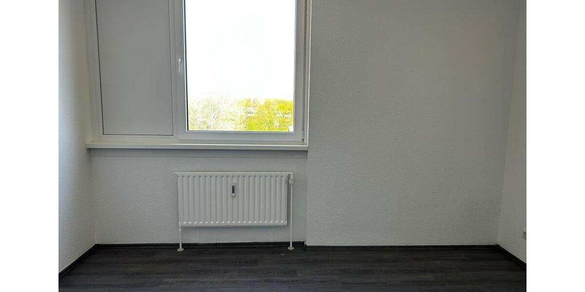 Etagenwohnung Dortmund Scharnhorst - 3 Zimmer, 73 m&sup2;, 600&euro; | Angebot:26382811