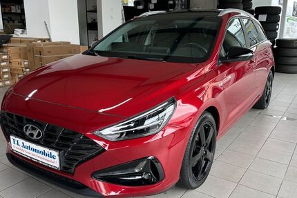 Hyundai i30 77.000 km 18.999 € Hamm 59063