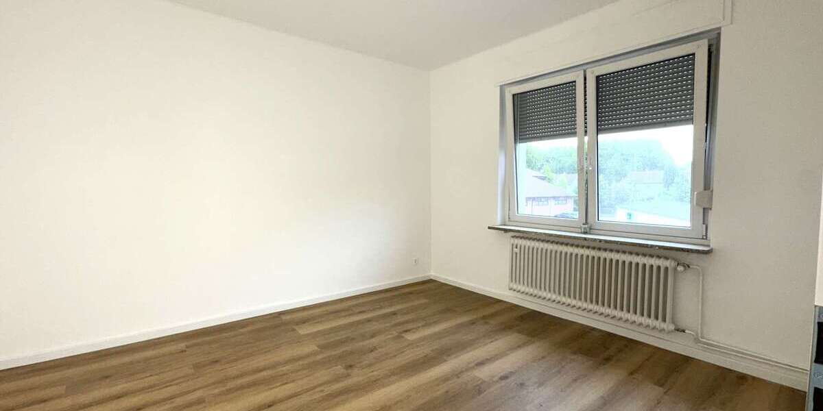 Helle frisch sanierte 2,5 Zimmer Wohnung in Bestlage von Wattenscheid – direkt am Aldi & Netto - Etagenwohnung Bochum Günnigfeld | Angebot:26383251
