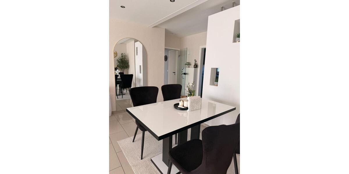 Dachgeschoßwohnung Schwerte - 3.5 Zimmer, 72 m&sup2;, 229.000&euro; | Angebot:25568103