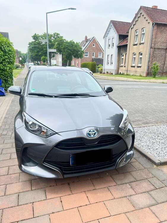 Yaris