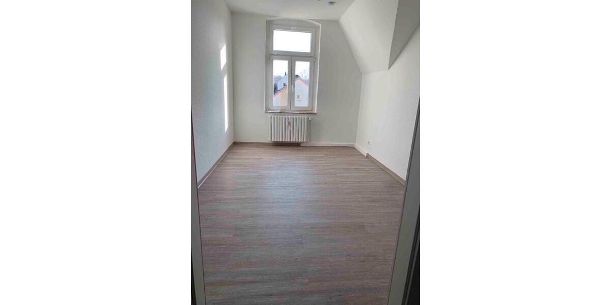 Dachgeschoßwohnung Bochum Bochum-Mitte - 3 Zimmer, 67 m&sup2;, 638&euro; | Angebot:22707222