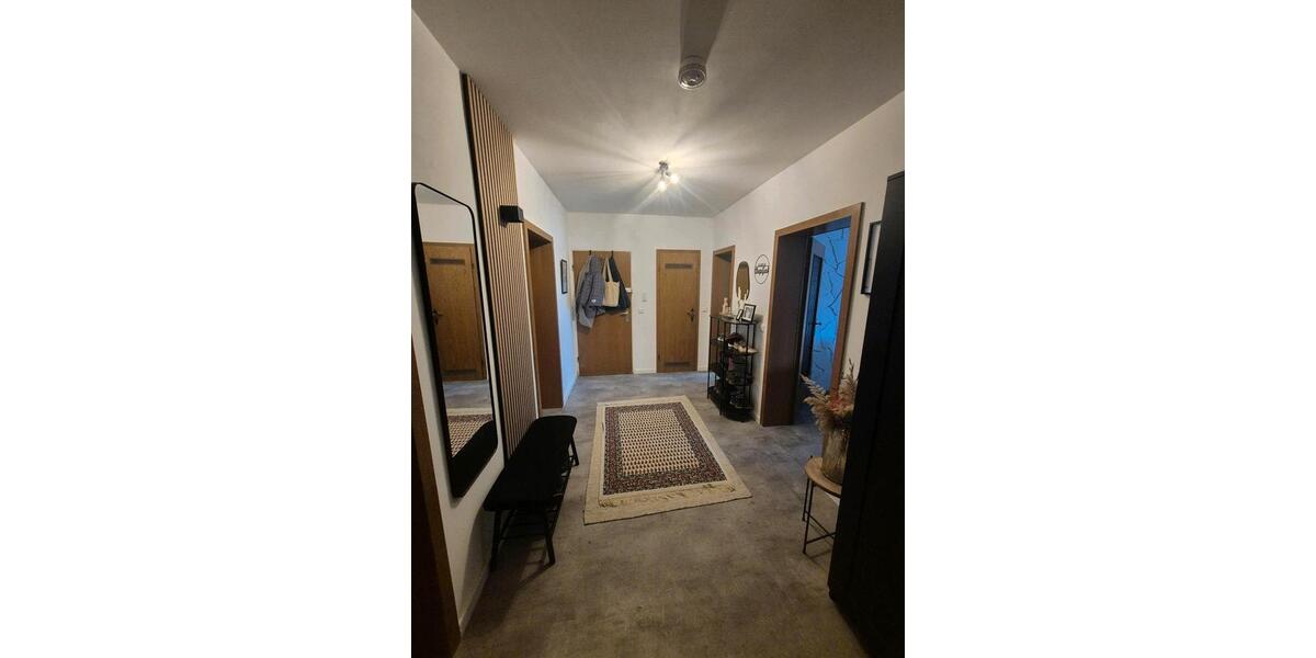 Dachgeschoßwohnung Herne Wanne - 3 Zimmer, 75 m&sup2;, 150.000&euro; | Angebot:26003553