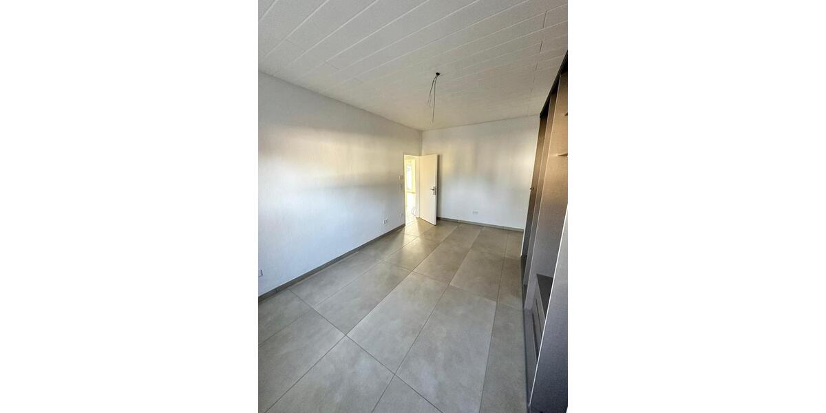 Erdgeschoßwohnung Castrop-Rauxel Bladenhorst - 2 Zimmer, 73 m&sup2;, 900&euro; | Angebot:24382843