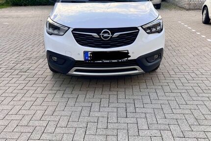 Opel Crossland (X)