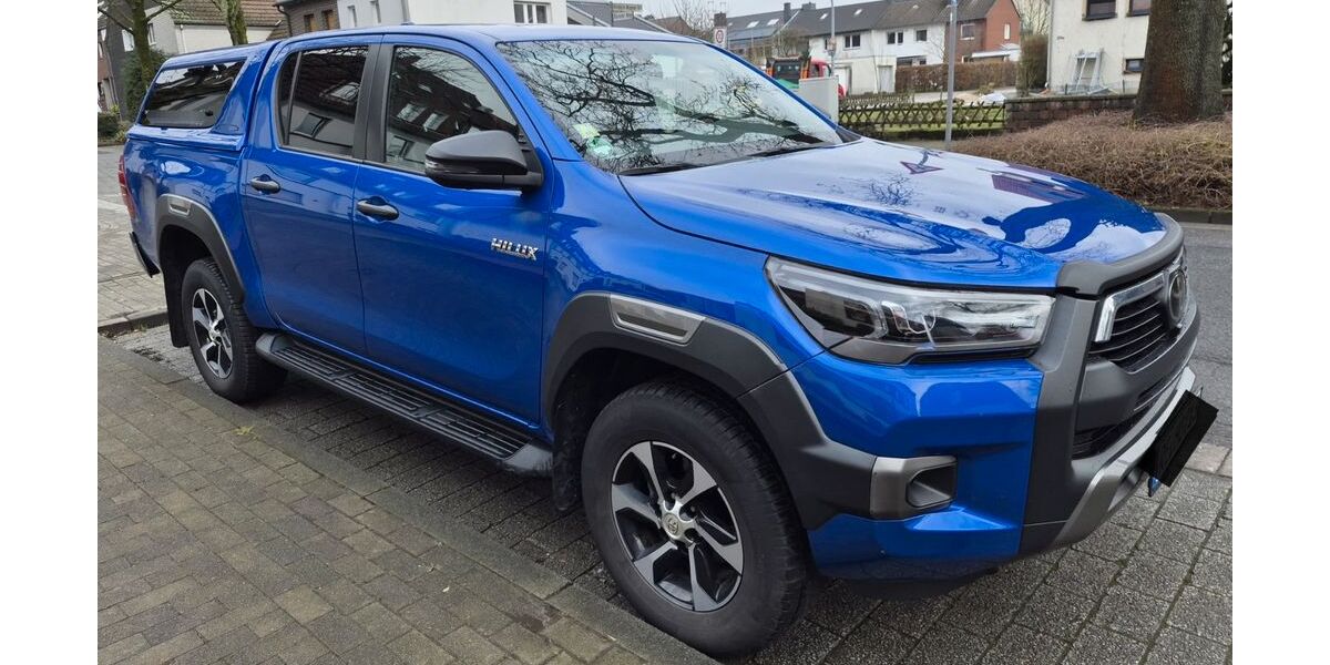 Toyota Hilux 93.000 km 41.999 &euro; Recklinghausen 45657