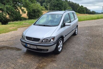 Opel Zafira 81.417 km 3.900 &euro; Hattingen 45529