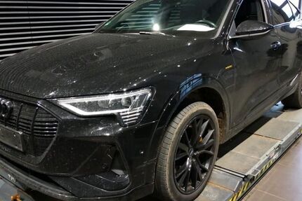 Audi e-tron 76.330 km 36.645 &euro; Hagen 58091