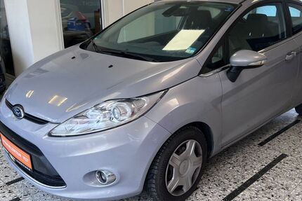Ford Fiesta 169.000 km 2.980 &euro; Recklinghausen 45657
