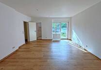 Moderne Erdgeschoßwohnung mit Terrasse