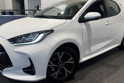 Toyota Yaris 5.000 km 21.990 &euro; Marl/Recklinghausen 45770