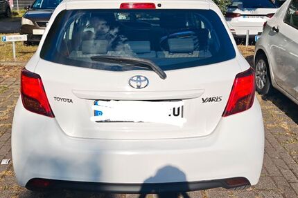 Toyota Yaris 65.500 km 9.800 &euro; Dortmund 44369