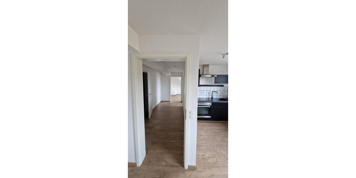 Dachgeschoßwohnung Bochum Günnigfeld - 2.5 Zimmer, 40 m&sup2;, 480&euro; | Angebot:24630664