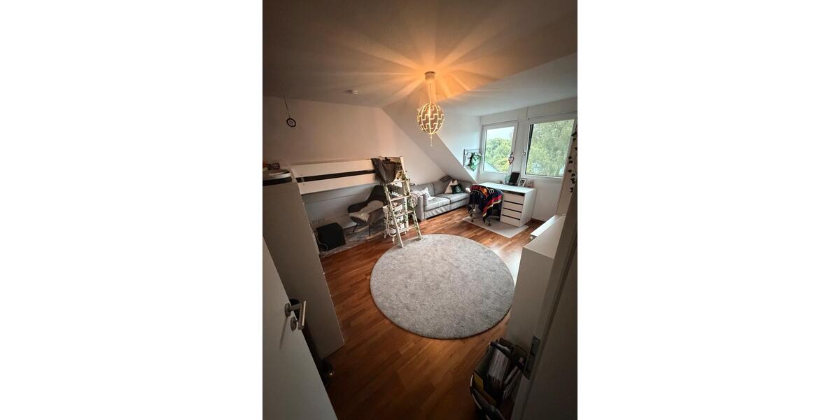 Dachgeschoßwohnung Dortmund Hombruch - 4.5 Zimmer, 118 m&sup2;, 309.000&euro; | Angebot:27191253