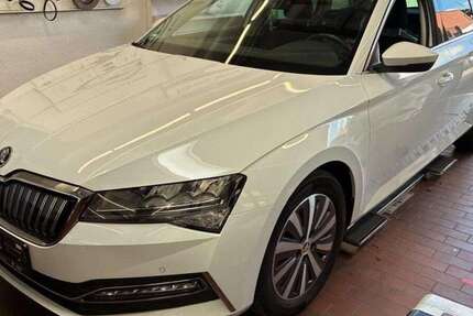 Skoda Superb 124.448 km 17.950 &euro; Lünen 44534