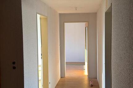 Wohnung Hagen - 4 Zimmer, 95 m&sup2;, 665&euro; | Angebot:24646155