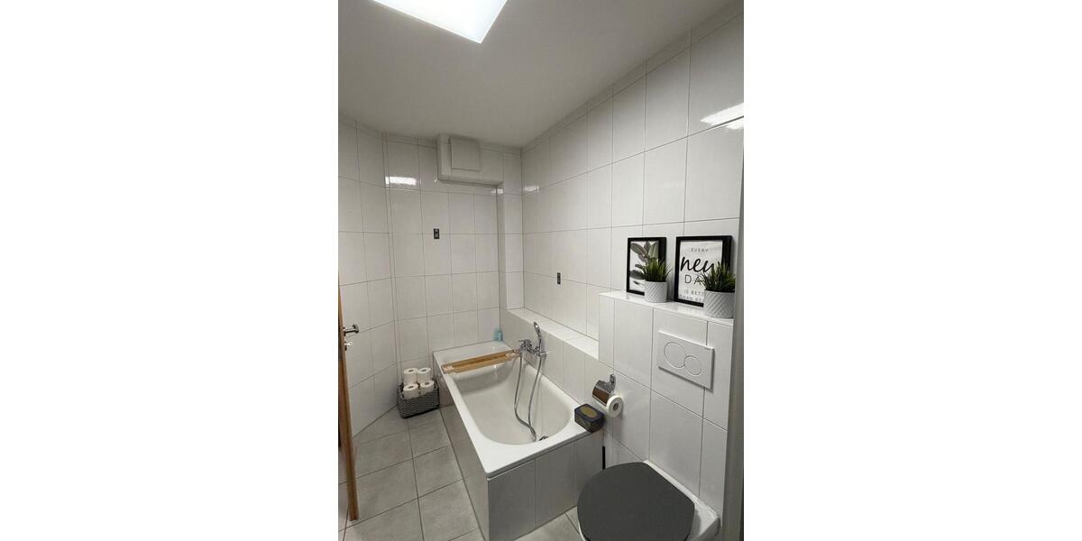 Etagenwohnung Wickede (Ruhr) - 2 Zimmer, 67 m&sup2;, 865&euro; | Angebot:26408229