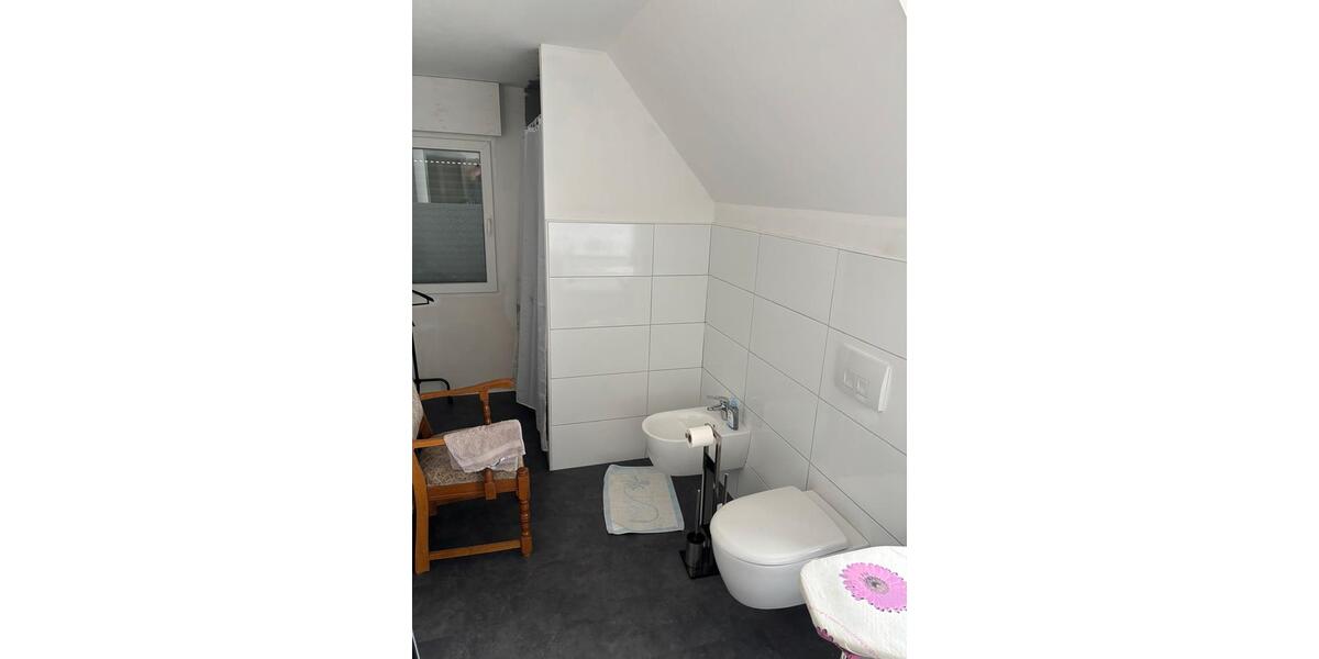 Einfamilienhaus Holzwickede - 5 Zimmer, 140 m&sup2;, 440.000&euro; | Angebot:26931353