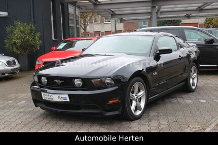 Ford Mustang 106.000 km 22.900 € Herten 45699