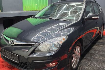 Hyundai i30 153.690 km 3.890 &euro; Bochum 44795