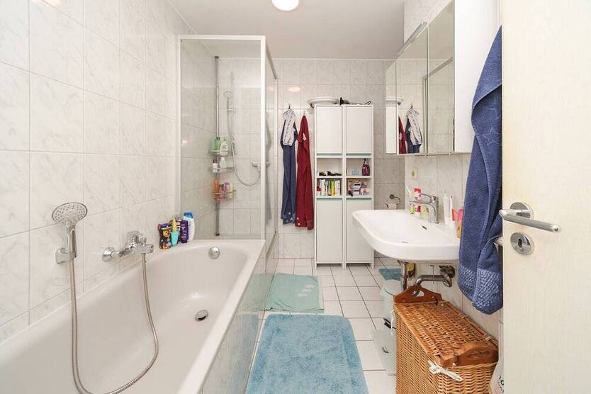 3-Zimmer-Wohnung mit Balkon und Tiefgarage im Kastanienhof Unna!