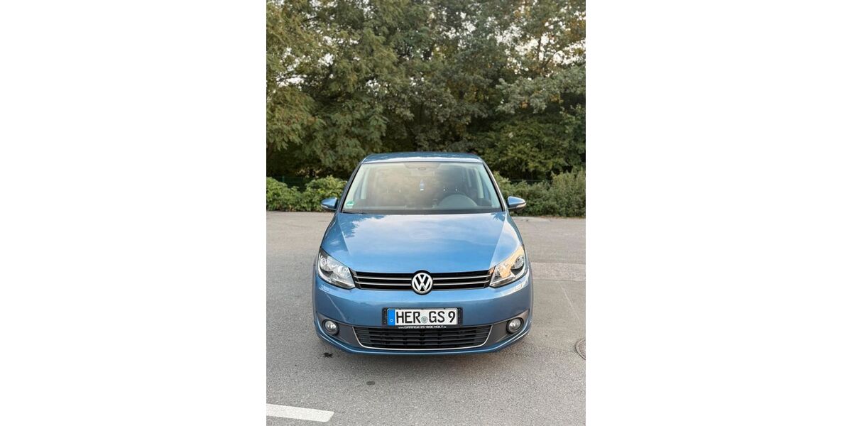 VW Touran 139.697 km 8.900 &euro; Herne 44653