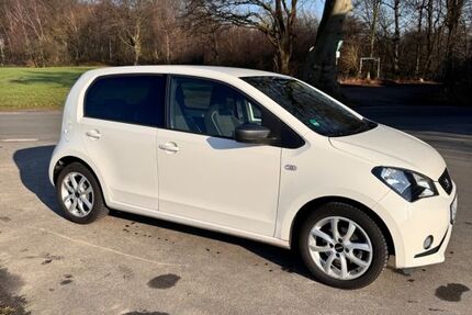 Seat Mii 49.500 km 9.999 &euro; Recklinghausen 45665