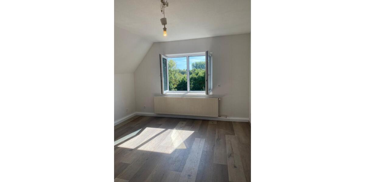 Etagenwohnung Dortmund Brackel - 3 Zimmer, 75 m&sup2;, 680&euro; | Angebot:24795150