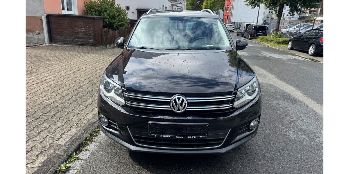 VW Tiguan 91.000 km 9.999 &euro; Gelsenkirchen 45879