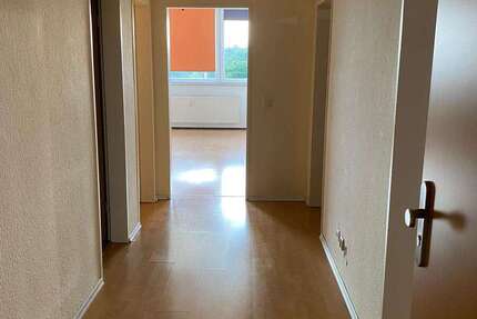 Wohnung Recklinghausen Paulusviertel - 2 Zimmer, 68 m&sup2;, 530&euro; | Angebot:27504682