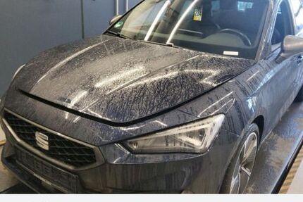 Seat Leon 47.768 km 24.690 &euro; Recklinghausen 45663