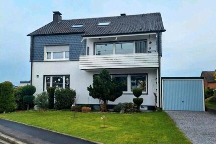 Haus Holzwickede - 8 Zimmer, 200 m&sup2;, 525.000&euro; | Angebot:24633451