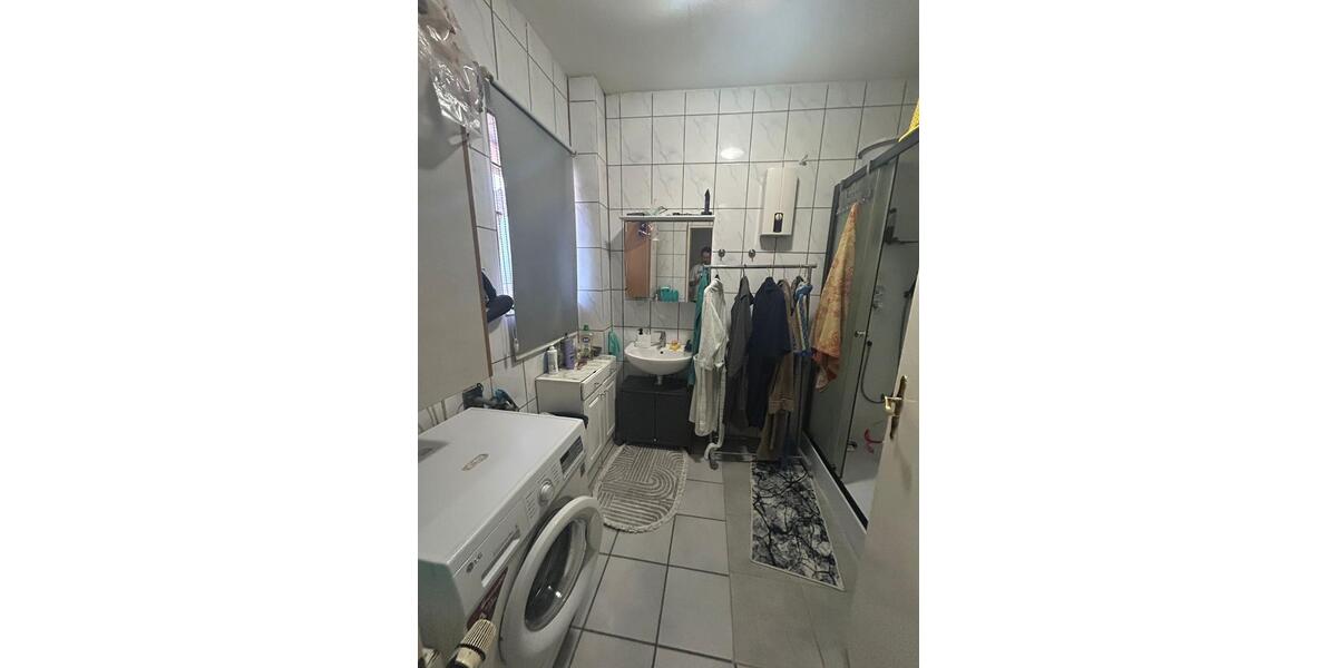 Etagenwohnung Dortmund Mengede - 4 Zimmer, 135 m&sup2;, 1.100&euro; | Angebot:26270992