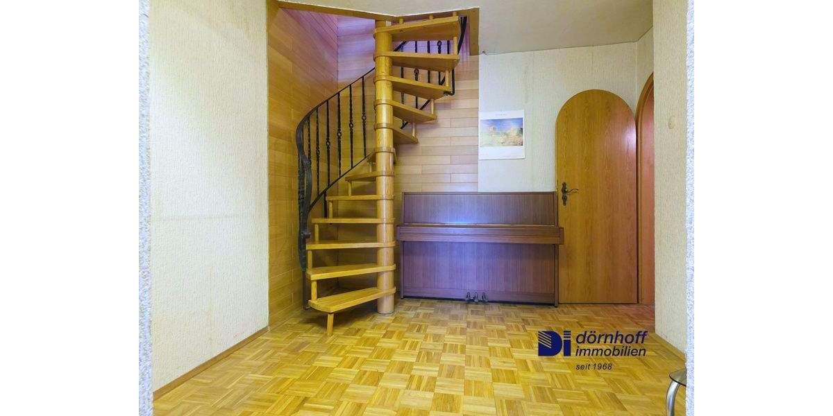 Reihenmittelhaus Dortmund / Dorstfeld Dorstfeld - 7 Zimmer, 179 m&sup2;, 390.000&euro; | Angebot:24470342