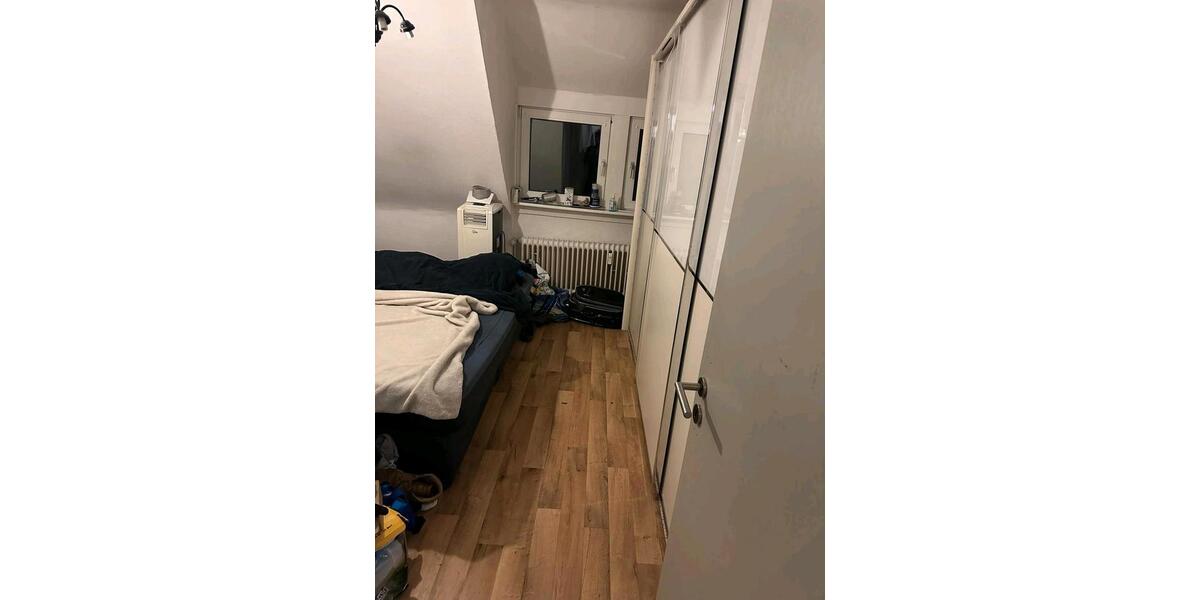 Dachgeschoßwohnung Iserlohn Letmathe - 3 Zimmer, 60 m&sup2;, 450&euro; | Angebot:26020407