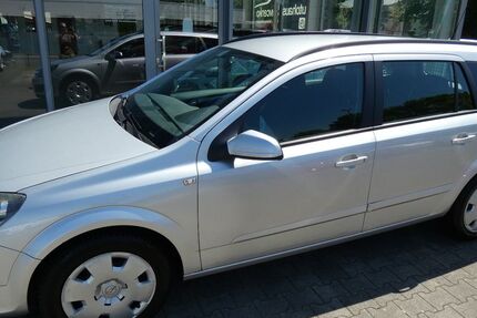 Opel Astra 142.000 km 2.990 &euro; Bergkamen 59192