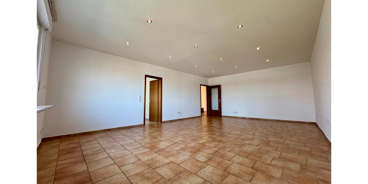 Dachgeschoßwohnung Dortmund Hombruch - 2 Zimmer, 73 m&sup2;, 660&euro; | Angebot:25721896