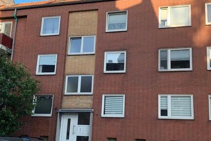 Charmante 4 Z. Wohnung DG. + Garage