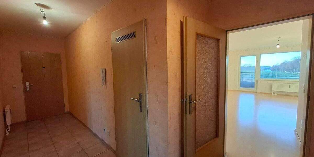 Etagenwohnung Witten Stockum - 3 Zimmer, 82 m&sup2;, 210.000&euro; | Angebot:24688539