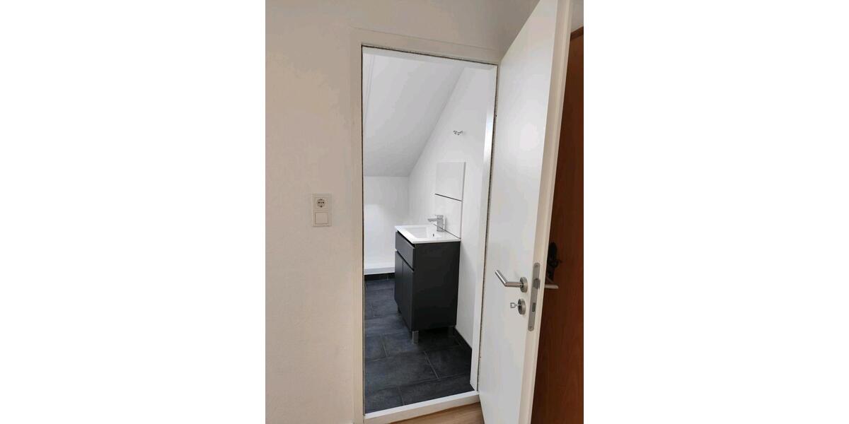 Dachgeschoßwohnung Iserlohn - 2 Zimmer, 46 m&sup2;, 580&euro; | Angebot:26311926