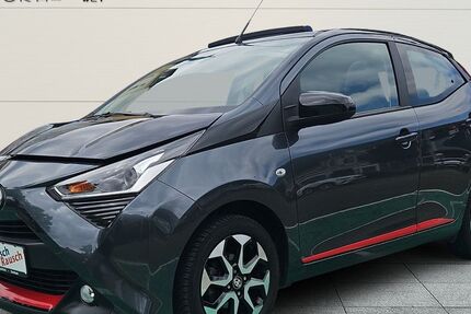 Toyota Aygo (X) 39.100 km 14.280 &euro; Bochum 44809