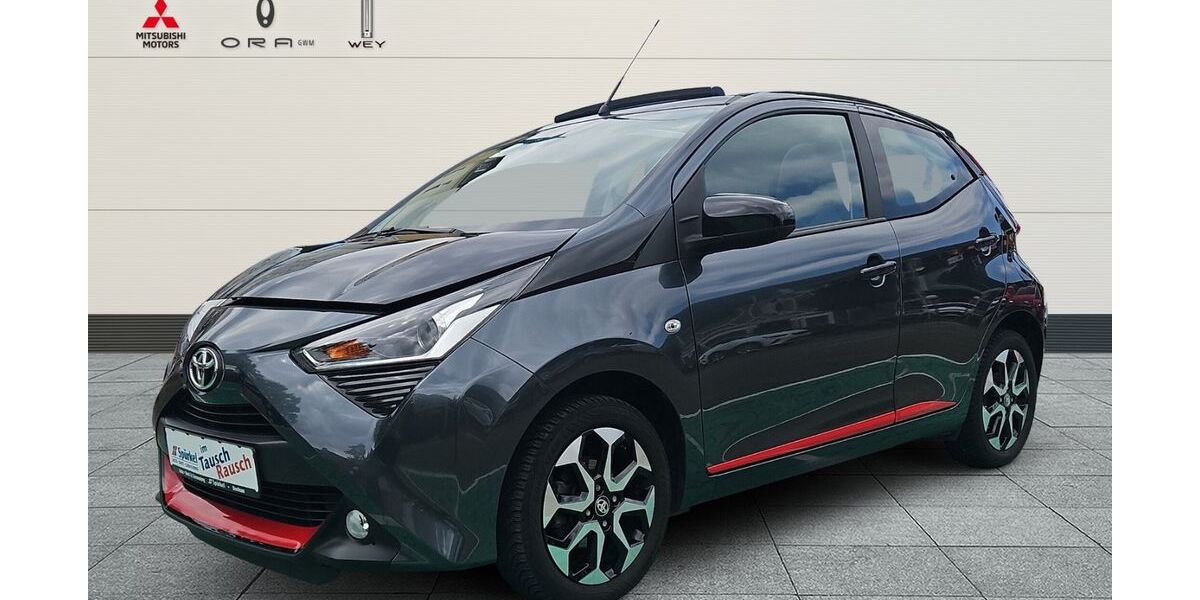 Toyota Aygo (X) 39.100 km 14.280 &euro; Bochum 44809