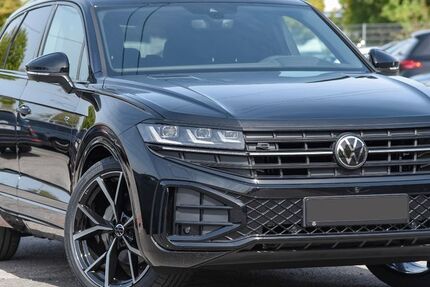 VW Touareg 8.900 km 79.611 &euro; Dortmund 44309