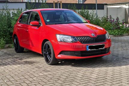 Skoda Fabia 127.464 km 5.450 &euro; Lüdinghausen 59348