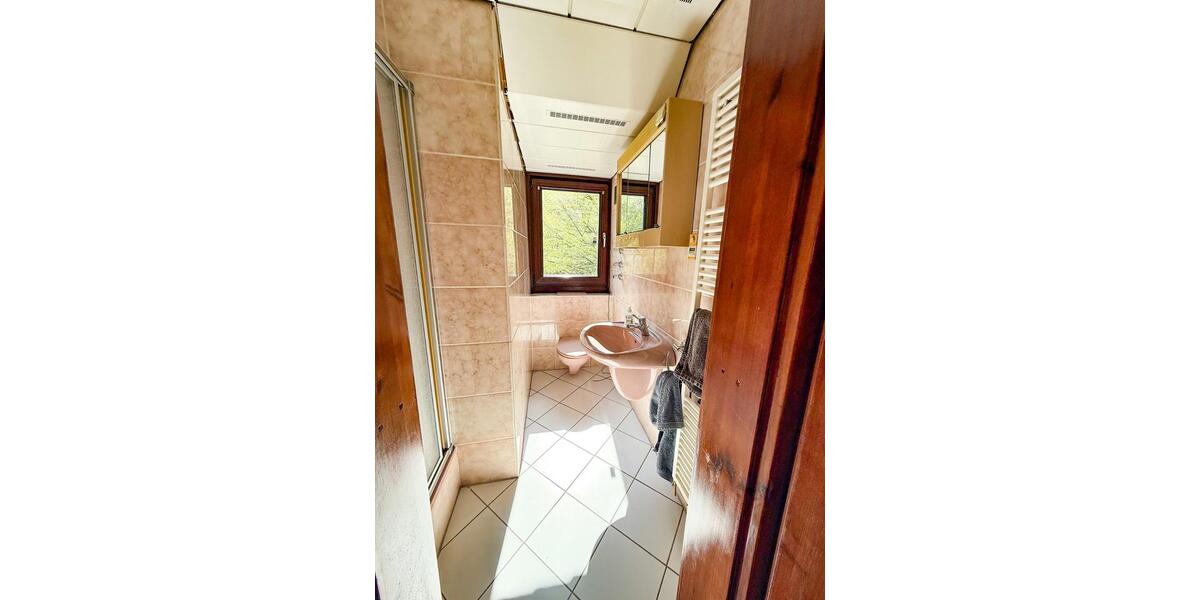 Maisonettenwohnung Hagen Hagen-Mitte - 7.5 Zimmer, 204 m&sup2;, 310.000&euro; | Angebot:26694151